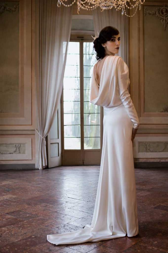 abito da sposa con manica kimono elegante