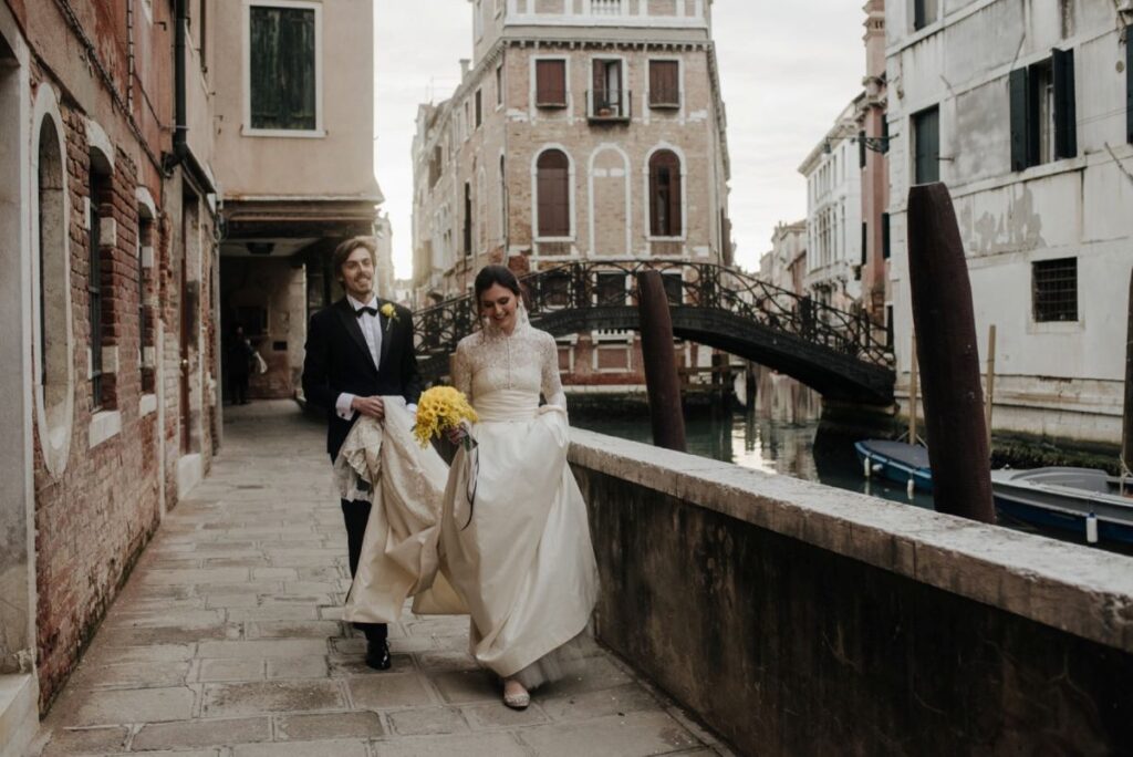 abito da sposa Grace Kelly matrimonio Venezia coppia