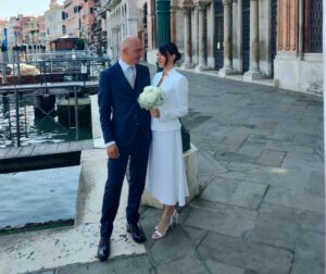 abito da sposa per il rito civile