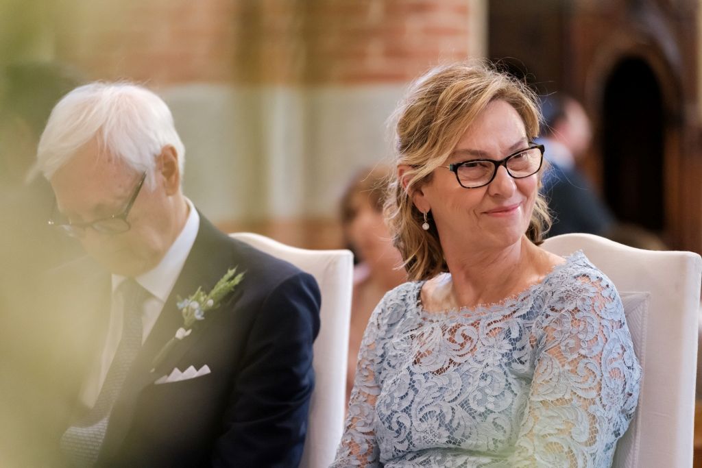 abito da sposa azzurro